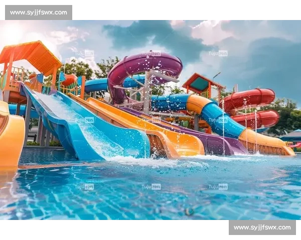 惊与喜交织！探秘全球天然水滑梯的冒险密码